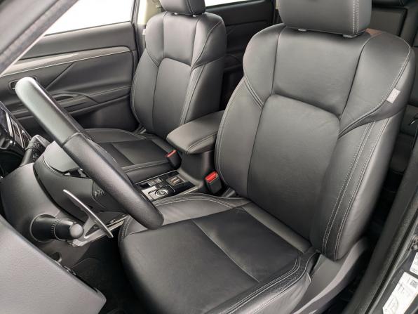 Mitsubishi Outlander III Рестайлинг 3 с пробегом 2019 года, цена 2 850 000 рублей, 48759 км, внедорожник, Автокод Объявления