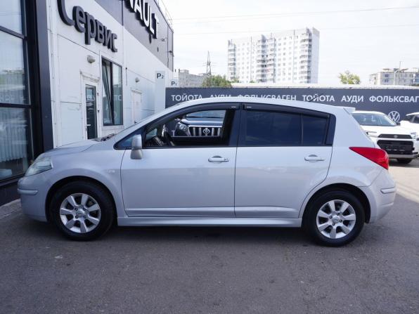 Nissan Tiida I Рестайлинг с пробегом 2010 года, цена 650 000 рублей, 216297 км, хэтчбек, Автокод Объявления