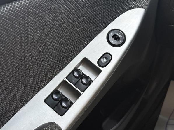 Hyundai Solaris I с пробегом 2013 года, цена 895 000 рублей, 128076 км, седан, Автокод Объявления