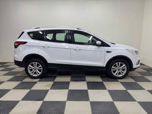 Ford Kuga II Рестайлинг с пробегом 2018 года, цена 1 810 000 рублей, 114000 км, внедорожник, Автокод Объявления