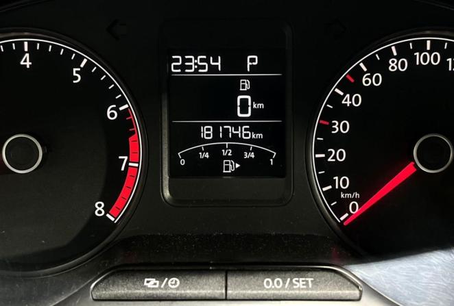 Volkswagen Polo V Рестайлинг с пробегом 2016 года, цена 1 000 000 рублей, 181746 км, седан, Автокод Объявления