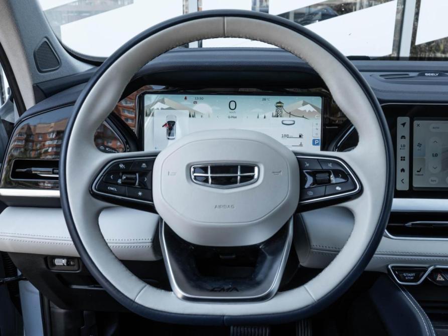 Geely Monjaro I Ставрополь  - изображение 13