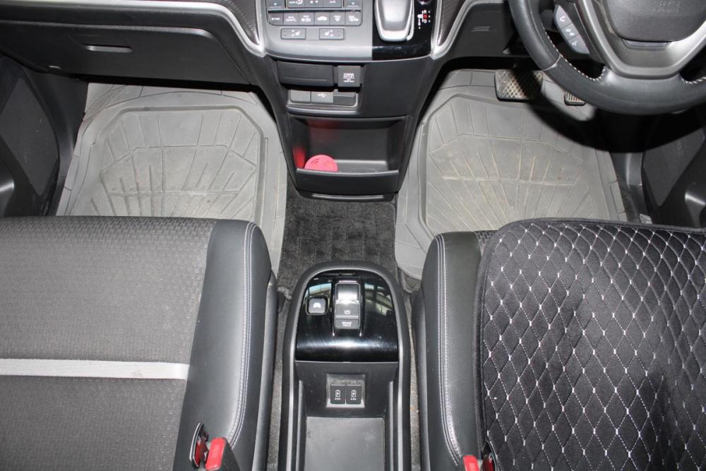Honda Stepwgn V Рестайлинг Владивосток  - изображение 15