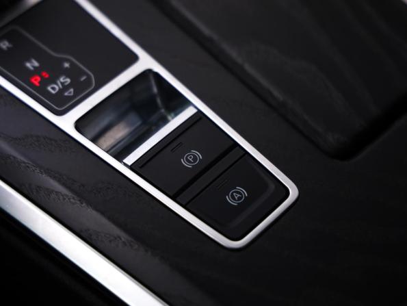 Audi A6 V (C8) с пробегом 2020 года, цена 3 199 000 рублей, 99366 км, седан, Автокод Объявления