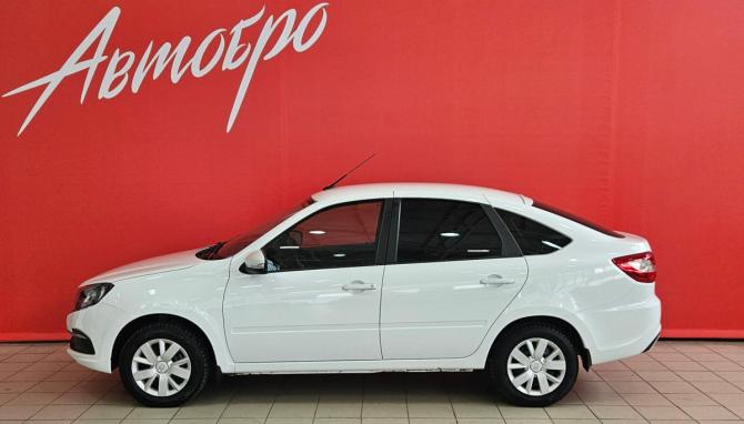 Lada (ВАЗ) Granta I Рестайлинг с пробегом 2022 года, цена 840 000 рублей, 31450 км, хэтчбек, Автокод Объявления