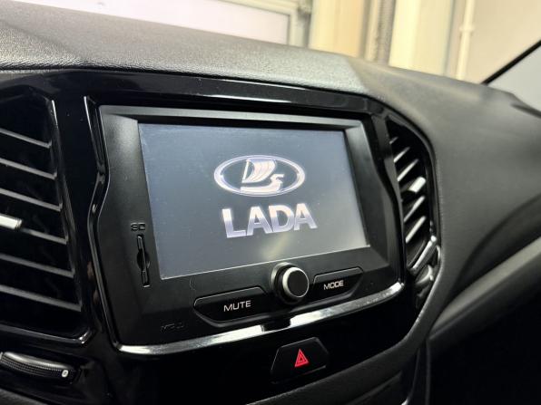 Lada (ВАЗ) Vesta I с пробегом 2021 года, цена 1 240 000 рублей, 94338 км, универсал, Автокод Объявления