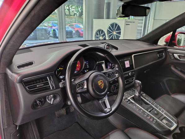 Porsche Macan I Рестайлинг с пробегом 2020 года, цена 7 080 000 рублей, 26567 км, внедорожник, Автокод Объявления