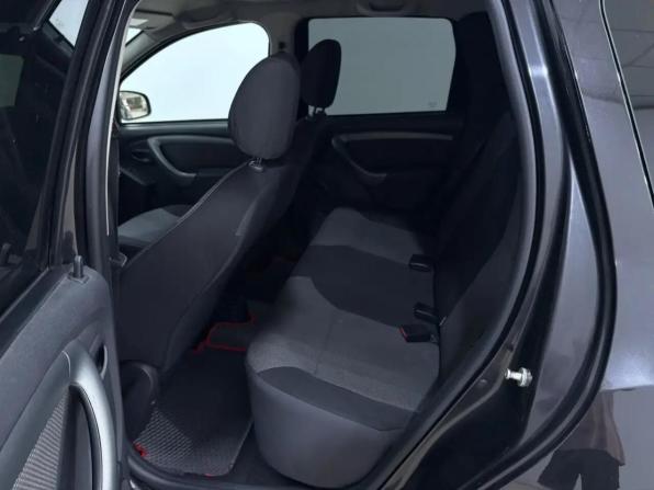Renault Duster I Рестайлинг с пробегом 2018 года, цена 900 000 рублей, 166026 км, внедорожник, Автокод Объявления