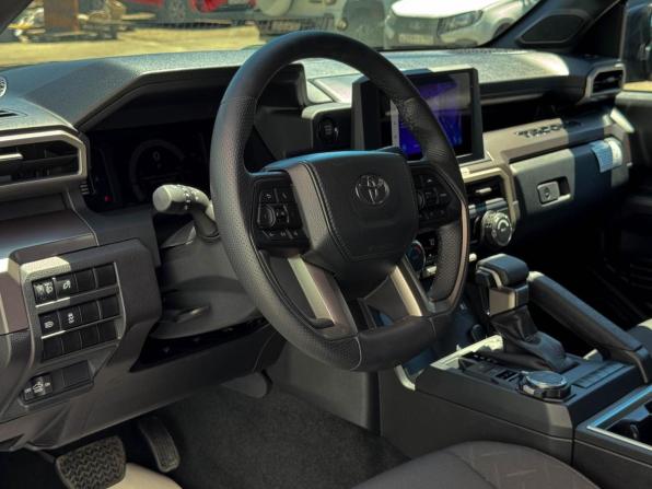 Toyota Tacoma IV с пробегом 2024 года, цена 6 499 000 рублей, 5108 км, offers.body_type.unknown, Автокод Объявления