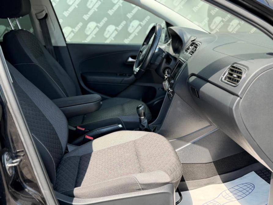 Volkswagen Polo V Рестайлинг Краснодар  - изображение 21
