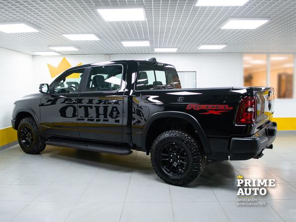 Ram 1500 V Рестайлинг с пробегом 2025 года, цена 9 299 000 рублей, 24 км, offers.body_type.unknown, Автокод Объявления