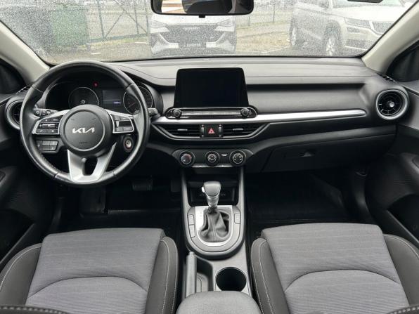 Kia Cerato IV Рестайлинг с пробегом 2021 года, цена 2 340 000 рублей, 34000 км, седан, Автокод Объявления