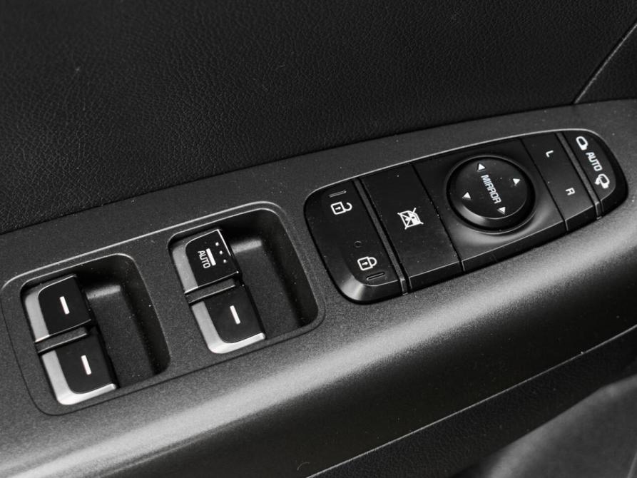 Kia Sportage IV Екатеринбург  - изображение 19