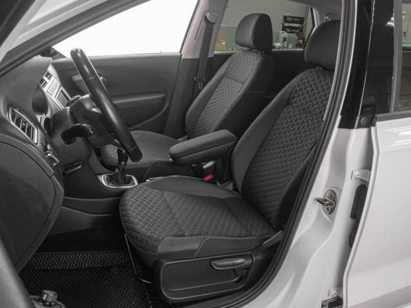 Volkswagen Polo V Рестайлинг с пробегом 2018 года, цена 1 129 000 рублей, 130548 км, седан, Автокод Объявления