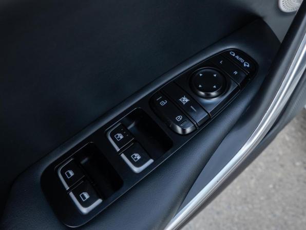 Kia Stinger I с пробегом 2018 года, цена 2 479 000 рублей, 131338 км, лифтбек, Автокод Объявления