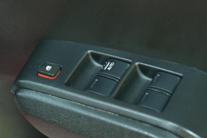 Honda Fit II с пробегом 2010 года, цена 699 000 рублей, 182000 км, хэтчбек, Автокод Объявления