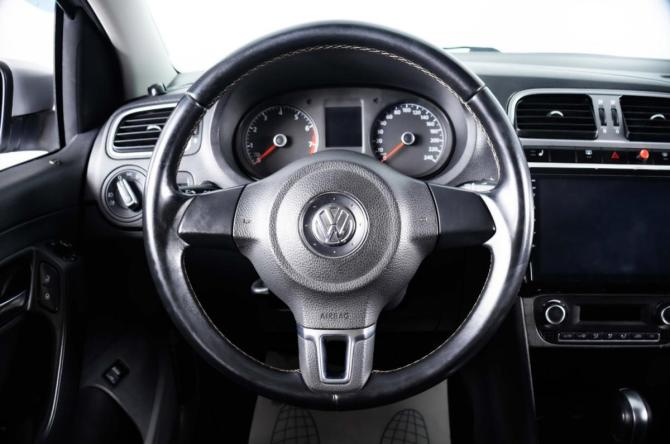 Volkswagen Polo V с пробегом 2015 года, цена 959 000 рублей, 150236 км, седан, Автокод Объявления