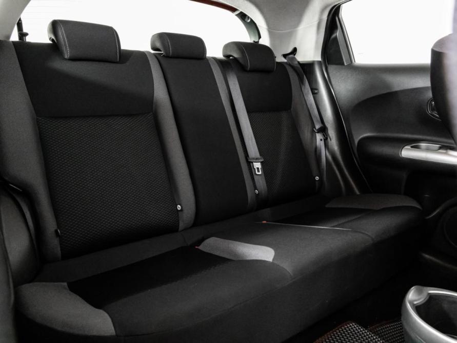 Nissan Juke I Рестайлинг Санкт-Петербург  - изображение 19