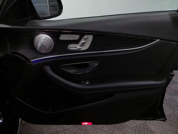 Mercedes-Benz E-Класс V (W213 S213 C238) с пробегом 2018 года, цена 2 750 000 рублей, 140000 км, седан, Автокод Объявления