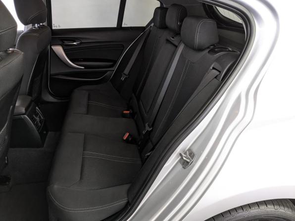 BMW 1 серии II (F20/F21) Рестайлинг 2 с пробегом 2018 года, цена 1 595 000 рублей, 104046 км, хэтчбек, Автокод Объявления