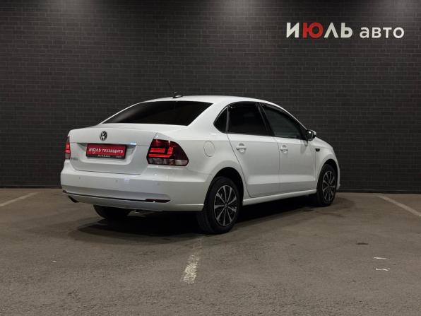 Volkswagen Polo V Рестайлинг с пробегом 2020 года, цена 1 290 000 рублей, 138036 км, седан, Автокод Объявления