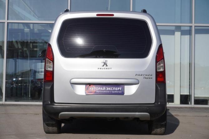 Peugeot Partner II Рестайлинг 2 с пробегом 2016 года, цена 1 120 000 рублей, 172000 км, минивэн, Автокод Объявления