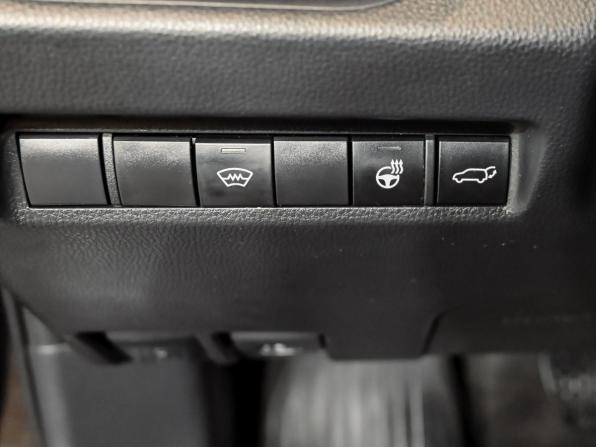 Toyota RAV4 V (XA50) с пробегом 2021 года, цена 3 650 000 рублей, 88600 км, внедорожник, Автокод Объявления