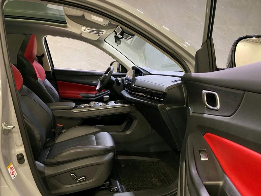 Changan UNI-S (CS55 Plus) Новосибирск  - изображение 19