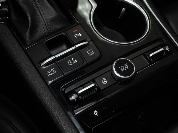 Kia K5 III с пробегом 2021 года, цена 2 248 000 рублей, 140214 км, седан, Автокод Объявления