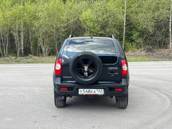 Chevrolet Niva I Рестайлинг с пробегом 2018 года, цена 749 000 рублей, 184000 км, внедорожник, Автокод Объявления