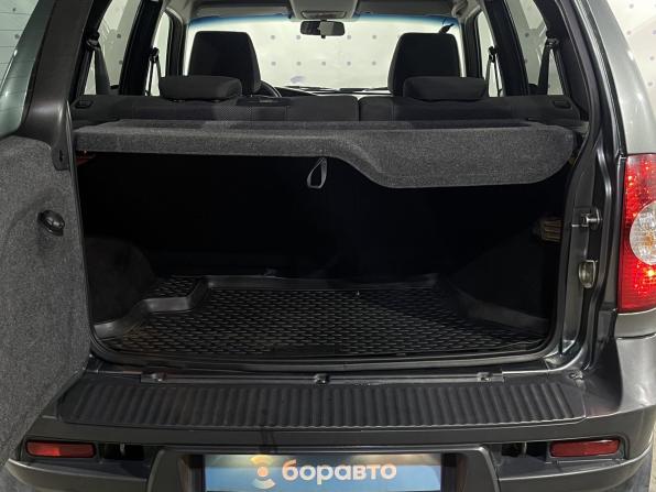 Chevrolet Niva I Рестайлинг с пробегом 2019 года, цена 880 000 рублей, 50272 км, внедорожник, Автокод Объявления