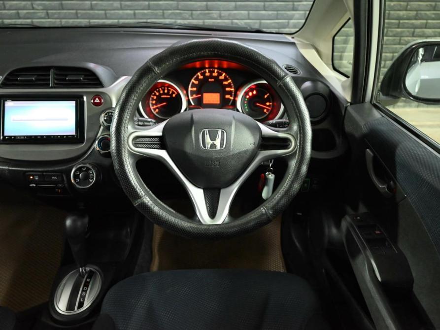 Honda Fit II Екатеринбург  - изображение 14