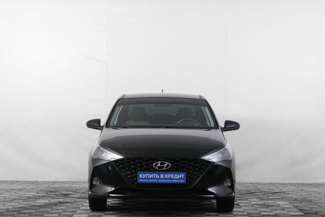 Hyundai Solaris II Рестайлинг с пробегом 2021 года, цена 1 649 000 рублей, 57073 км, седан, Автокод Объявления