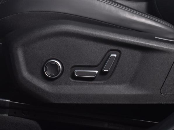 Geely Monjaro I с пробегом 2024 года, цена 3 399 999 рублей, 48842 км, внедорожник, Автокод Объявления