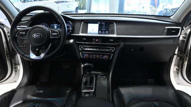 Kia Optima IV Рестайлинг с пробегом 2018 года, цена 2 100 000 рублей, 125613 км, седан, Автокод Объявления