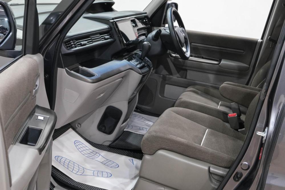 Honda Stepwgn V Новокузнецк  - изображение 12