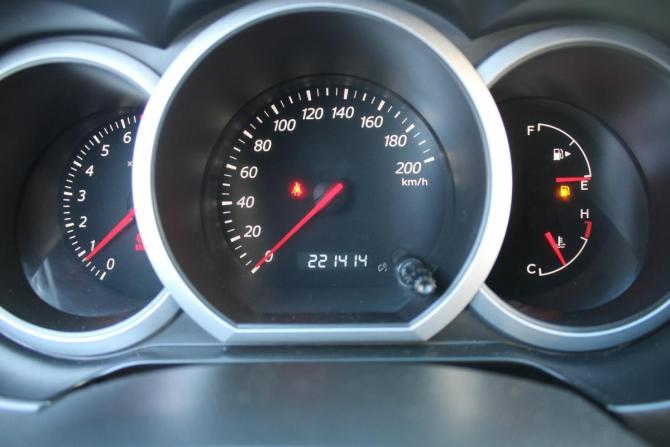 Suzuki Grand Vitara II Рестайлинг с пробегом 2008 года, цена 895 000 рублей, 221000 км, внедорожник, Автокод Объявления