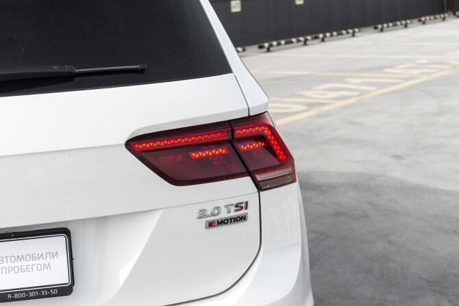 Volkswagen Tiguan II с пробегом 2017 года, цена 2 649 000 рублей, 141000 км, внедорожник, Автокод Объявления