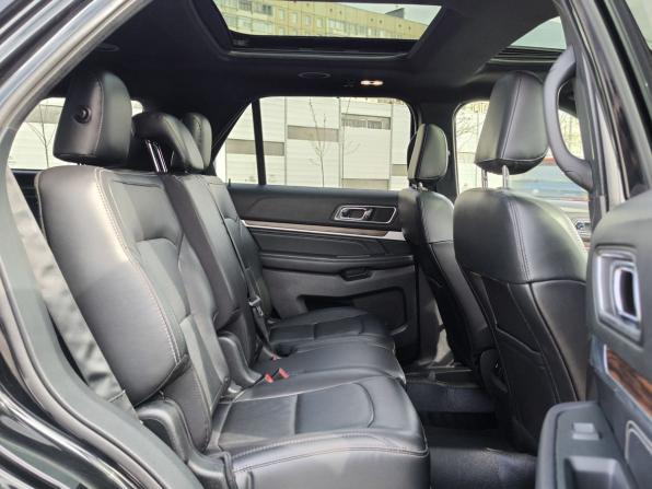 Ford Explorer V Рестайлинг 2 с пробегом 2018 года, цена 3 400 000 рублей, 99850 км, внедорожник, Автокод Объявления