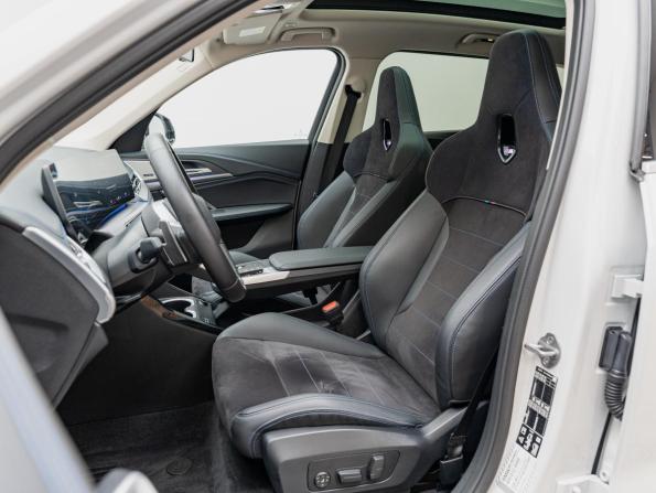 BMW X1 III (U11/U12) с пробегом 2024 года, цена 4 690 000 рублей, 12054 км, внедорожник, Автокод Объявления