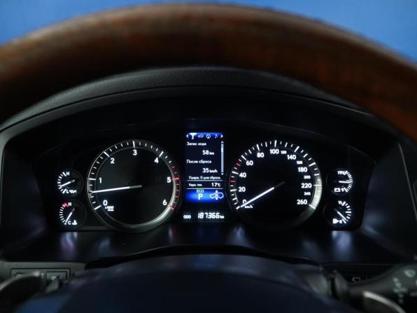 Lexus LX III Рестайлинг 2 с пробегом 2018 года, цена 5 999 099 рублей, 187301 км, внедорожник, Автокод Объявления