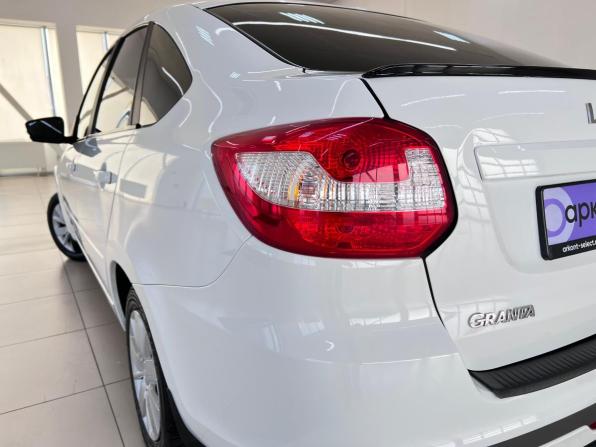 Lada (ВАЗ) Granta I Рестайлинг с пробегом 2023 года, цена 800 000 рублей, 65311 км, лифтбек, Автокод Объявления