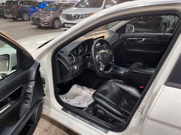 Mercedes-Benz C-Класс III (W204) Рестайлинг с пробегом 2011 года, цена 1 345 000 рублей, 253542 км, седан, Автокод Объявления
