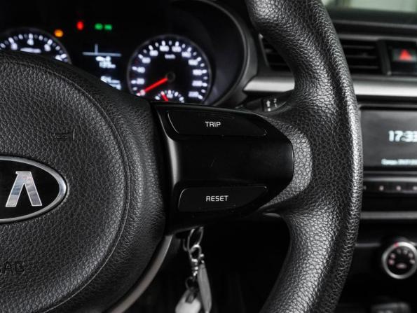 Kia Rio IV с пробегом 2018 года, цена 1 087 000 рублей, 106362 км, седан, Автокод Объявления