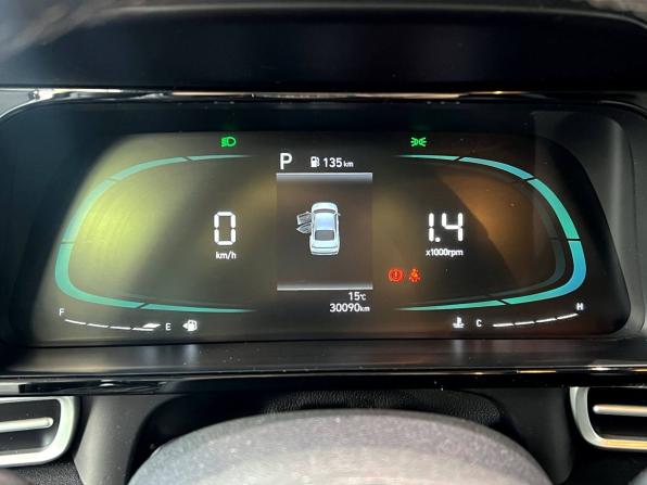 Hyundai Elantra VII (CN7) Рестайлинг с пробегом 2023 года, цена 2 050 000 рублей, 30000 км, седан, Автокод Объявления