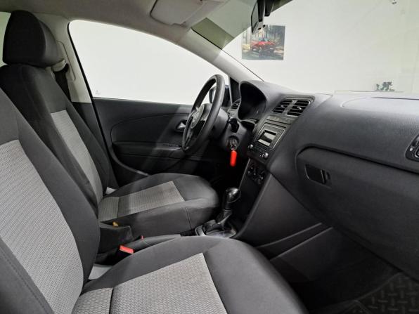 Volkswagen Polo V с пробегом 2011 года, цена 704 000 рублей, 241398 км, седан, Автокод Объявления