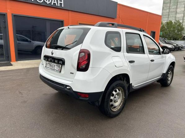 Renault Duster I Рестайлинг с пробегом 2018 года, цена 1 200 000 рублей, 123300 км, внедорожник, Автокод Объявления