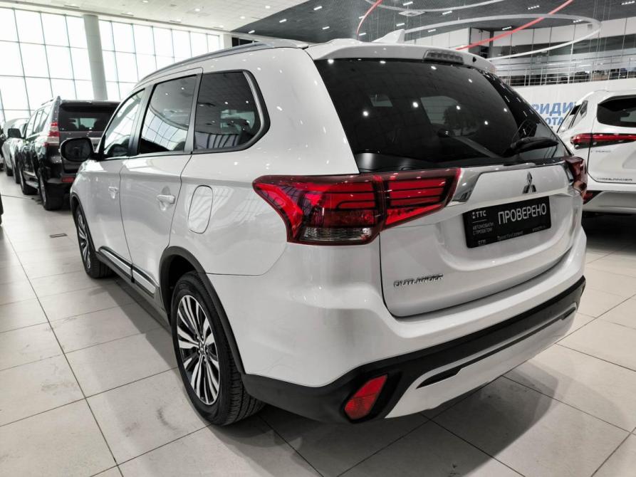 Mitsubishi Outlander III Рестайлинг 3 Казань  - изображение 8