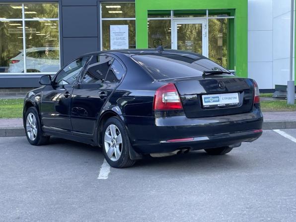 Skoda Octavia II (A5) Рестайлинг с пробегом 2011 года, цена 650 000 рублей, 211661 км, лифтбек, Автокод Объявления