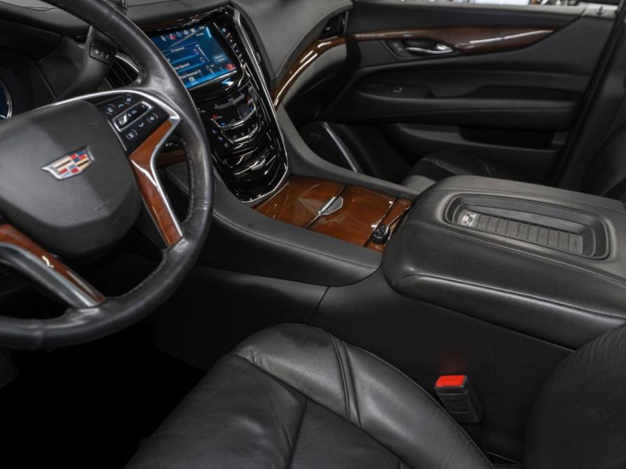 Cadillac Escalade IV Москва  - изображение 16